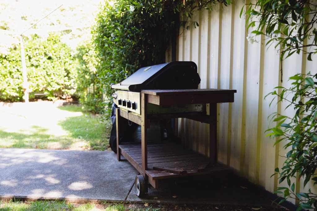 Koonwarra House garden BBQ